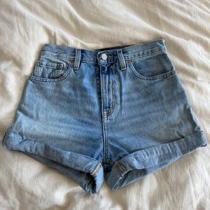 BDG mom high ride shorts